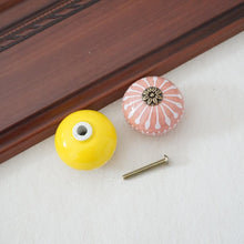 Load image into Gallery viewer, Anouk - Ceramic Macaroon Cupboard & Door Handle