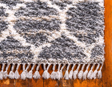 Load image into Gallery viewer, Broderick - Modern Pattern Shaggy Area Rug
