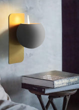 Load image into Gallery viewer, Christophe - Modern Wall Planter
