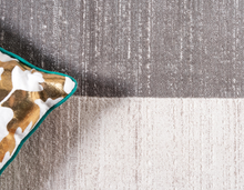 Load image into Gallery viewer, Brysen - Modern Border Rug
