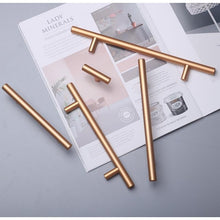 Load image into Gallery viewer, Ailsa - Modern Minimalist Gold Bar Handle
