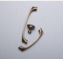 Load image into Gallery viewer, Auberon - Vintage Aluminum Handle
