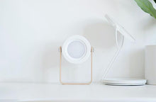 Load image into Gallery viewer, Catala - Portable Collapsible Lantern
