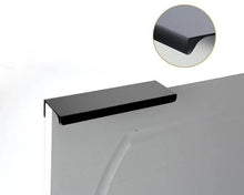 Load image into Gallery viewer, Cerelia - Modern Invisible Hook Over Handle
